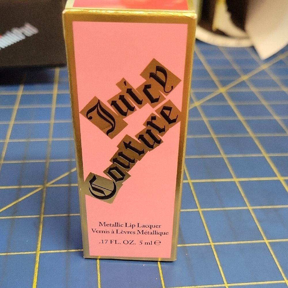 Juicy Couture Femme Metale Metallic Lip Lacquer 0.17 fl oz New Sealed Box